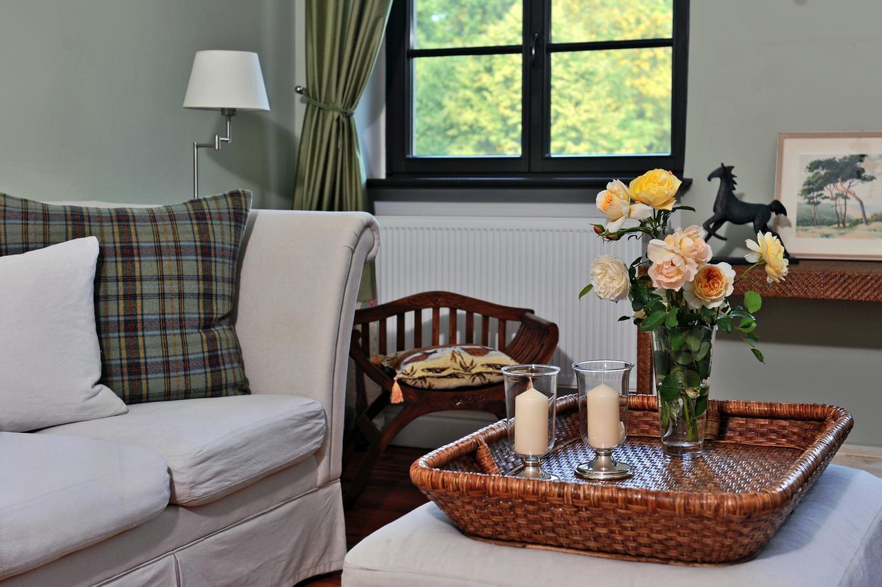 Schlosshotel Marihn エクステリア 写真