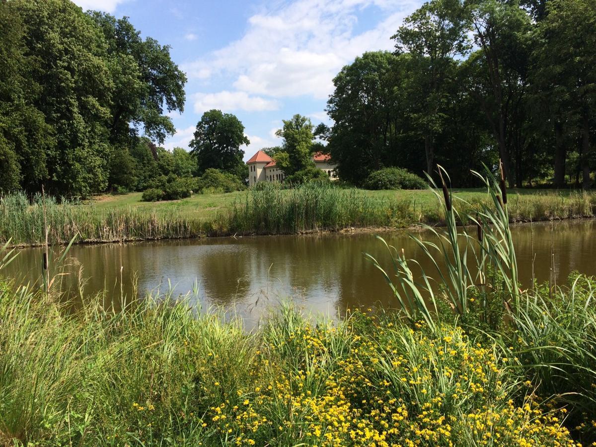 Schlosshotel Marihn エクステリア 写真