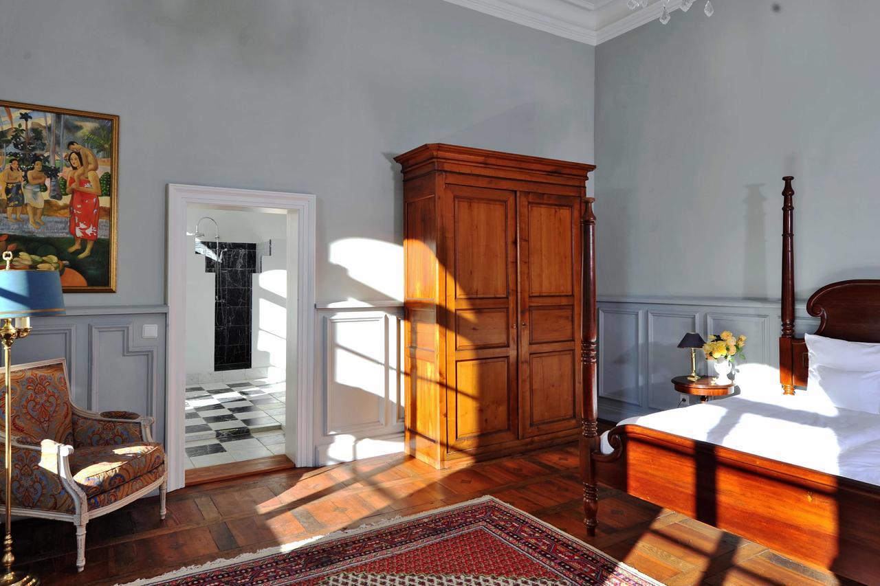 Schlosshotel Marihn エクステリア 写真