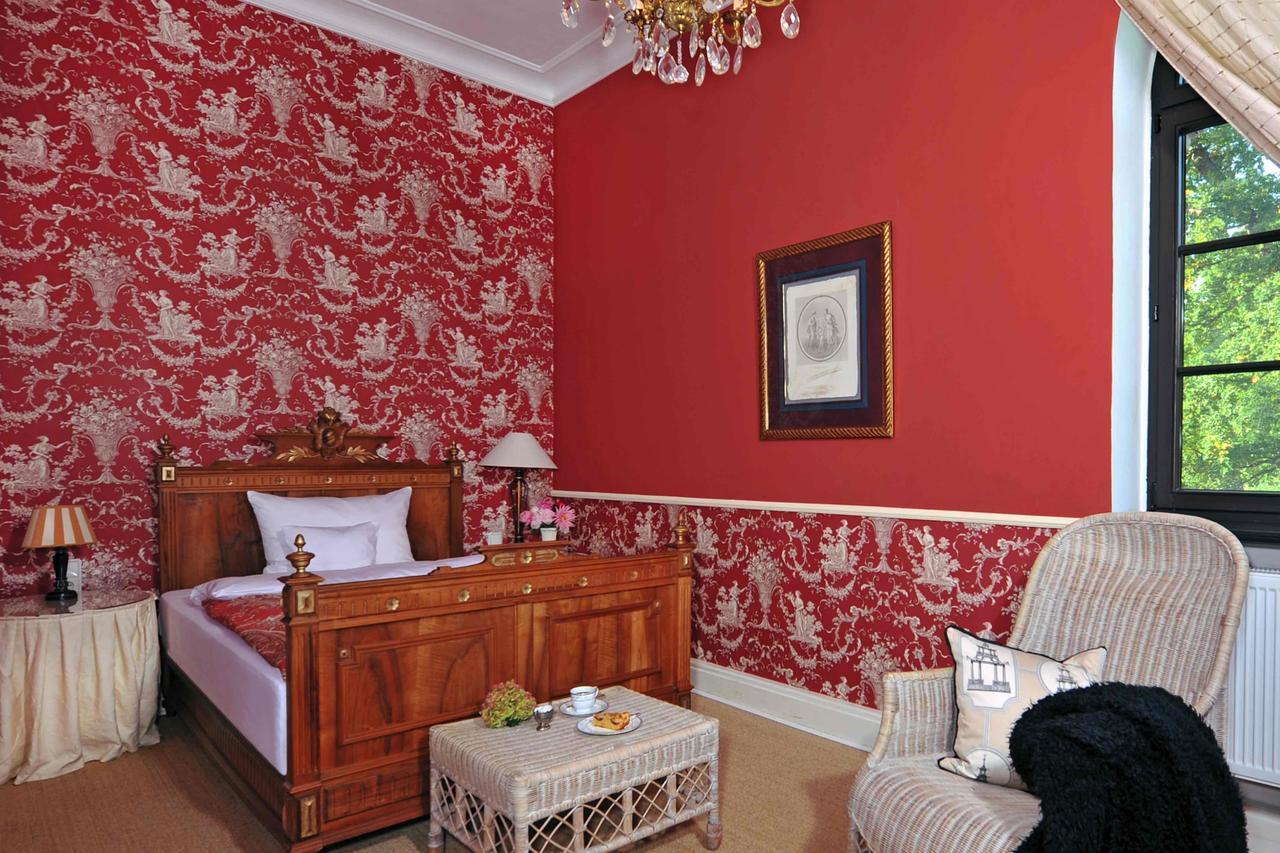 Schlosshotel Marihn エクステリア 写真