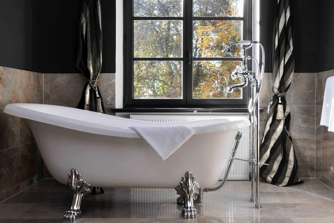 Schlosshotel Marihn エクステリア 写真